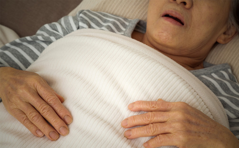 睡眠時無呼吸症候群の原因と対策予防について